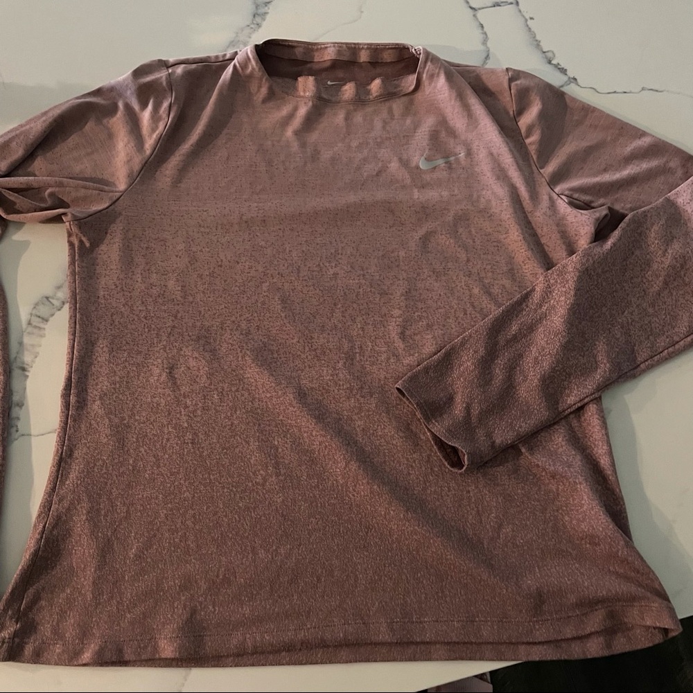 Nike Sports Top XL Dri-Fit